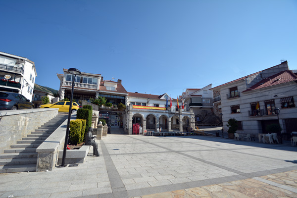Valdemanco, Plaza de Nuestra Señora del Carmen